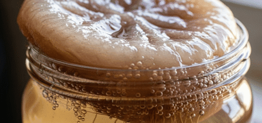 Arbatos Grybas (Kombuča): Viskas, Ką Reikia Žinoti Apie Šį Gyvą Gėrimą ir Jo Gamybą Namuose