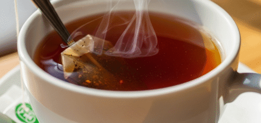 Juodoji Arbata: Daugiau Nei Gėrimas – Atraskite Istoriją, Rūšis ir Naudą Sveikatai